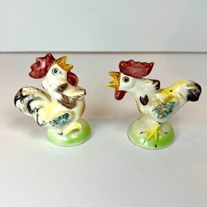 Vintage Ceramic Kitschy Chicken Salt & Pepper Shakers Hen Rooster Japan Colorful